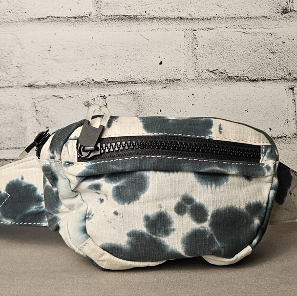 Zara Tie Dye Belt Bag Colorblock Strap Festival Waist Pack - Picture 5 of 13